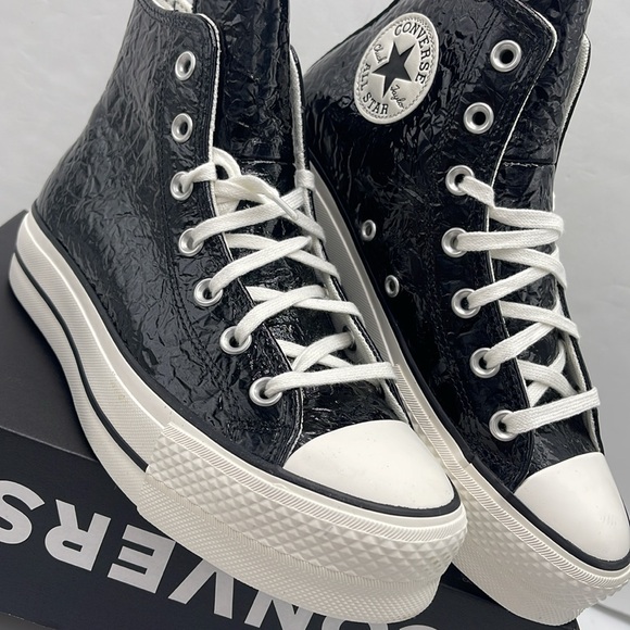 Converse WMNS High-Tops Platform Sneakers CTAS LIFT HI
BLACK/EGRET/BLACK - Picture 6 of 16